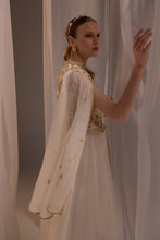 Load image into Gallery viewer, Look 12: Sol