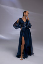 Load image into Gallery viewer, Look 5: Star-gazing