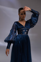 Load image into Gallery viewer, Look 5: Star-gazing