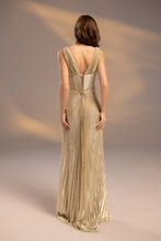 Load image into Gallery viewer, Look 10: The Sun to My Moon