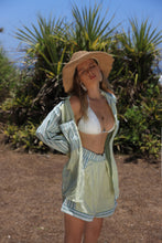 Charger l'image dans la galerie, Look 33: Mint Stripes