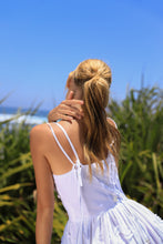 Load image into Gallery viewer, Look 1: Linen & Pearls