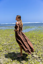 Load image into Gallery viewer, Look 3: Sunshine