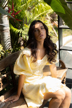 Load image into Gallery viewer, Look 20: Comfy Linen - Lemon