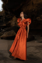 Load image into Gallery viewer, Look 4: Vibrant Orange