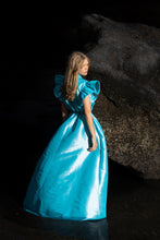 Load image into Gallery viewer, Look 5: Vibrant Dimond Blue