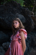 Load image into Gallery viewer, Look 2: Waves and Pink Beach