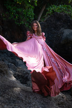 Load image into Gallery viewer, Look 2: Waves and Pink Beach