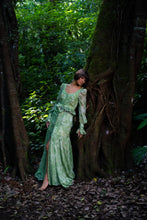 Charger l'image dans la galerie, Look 7: Green Seahorse