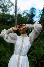 Load image into Gallery viewer, Look 11: Mother of Pearls