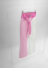 Load image into Gallery viewer, الدنيم الأبيض والمزيد