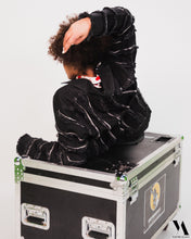 Load image into Gallery viewer, المرأة عارضة الدنيم