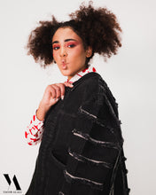 Load image into Gallery viewer, المرأة عارضة الدنيم