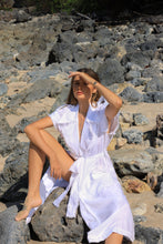 Load image into Gallery viewer, Look 28: Beach Trench - White
