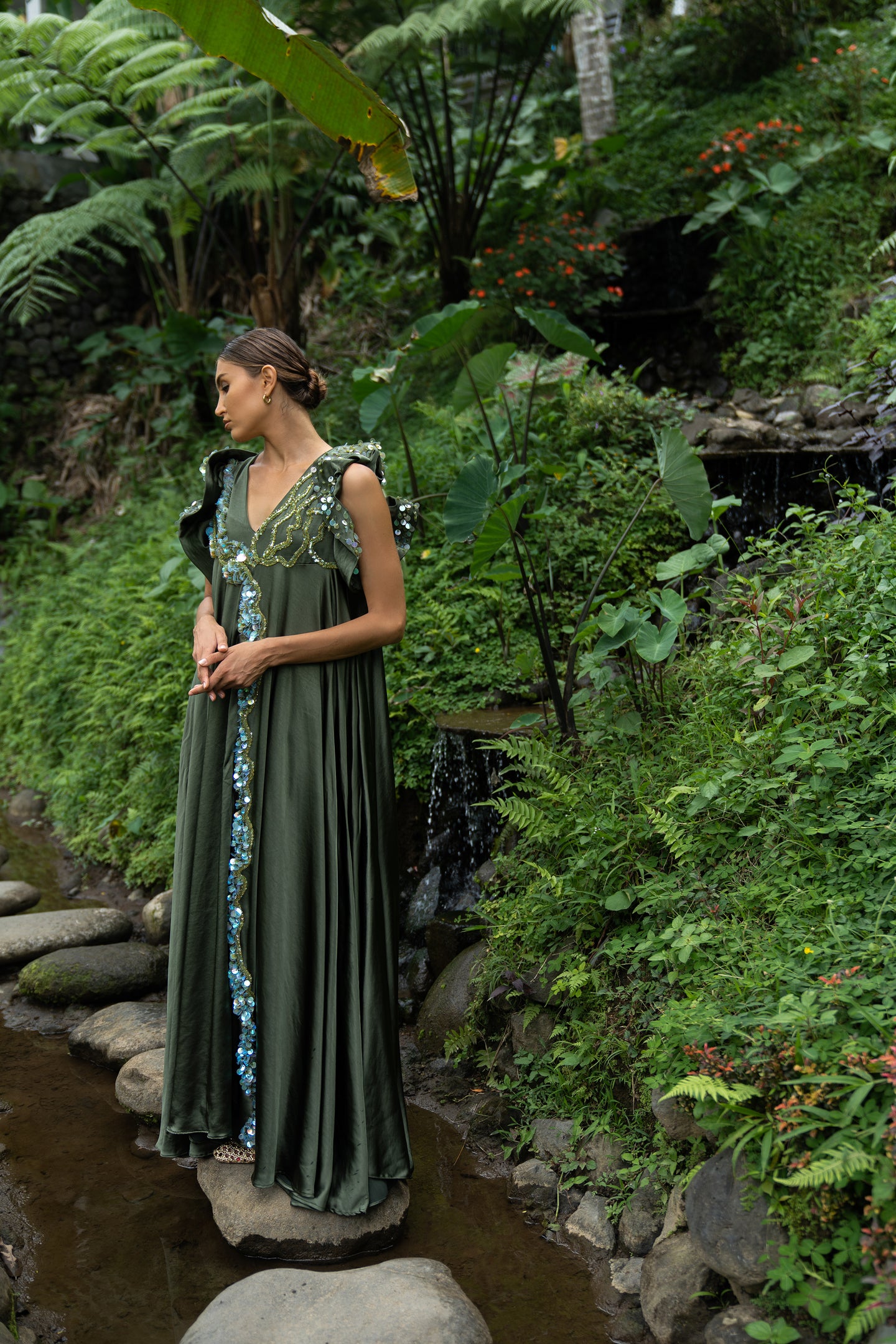 Look 8: Avatar Forest