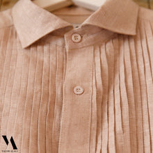 Load image into Gallery viewer, Light Brown Plissé Linen Shirt
